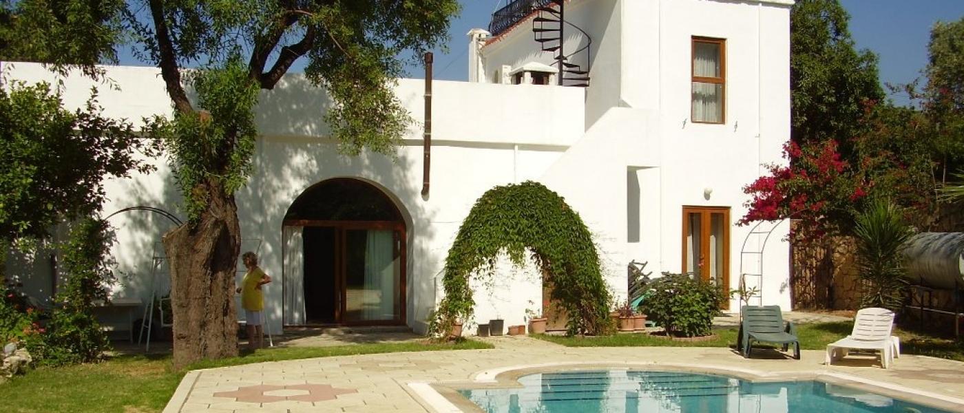 BEAUTIFUL CYPRIOT HOUSE