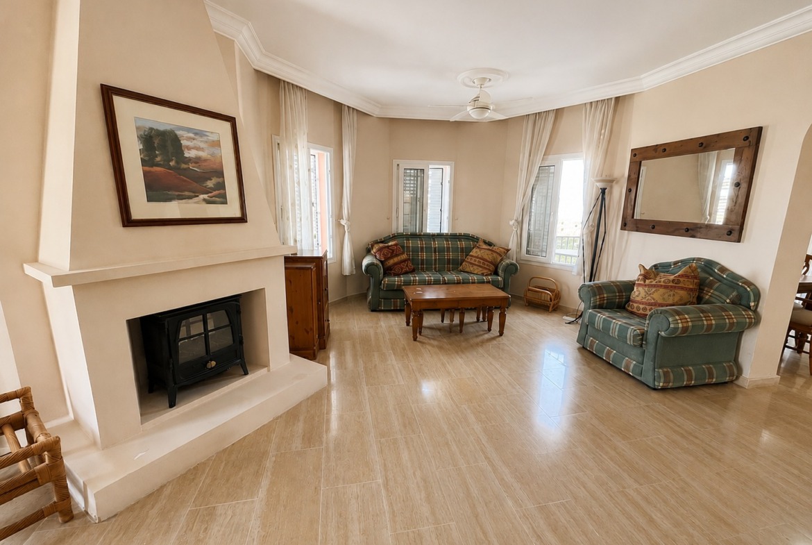 Beautiful 3 Bedroom Villa With A Private Pool Set In 1364 m²