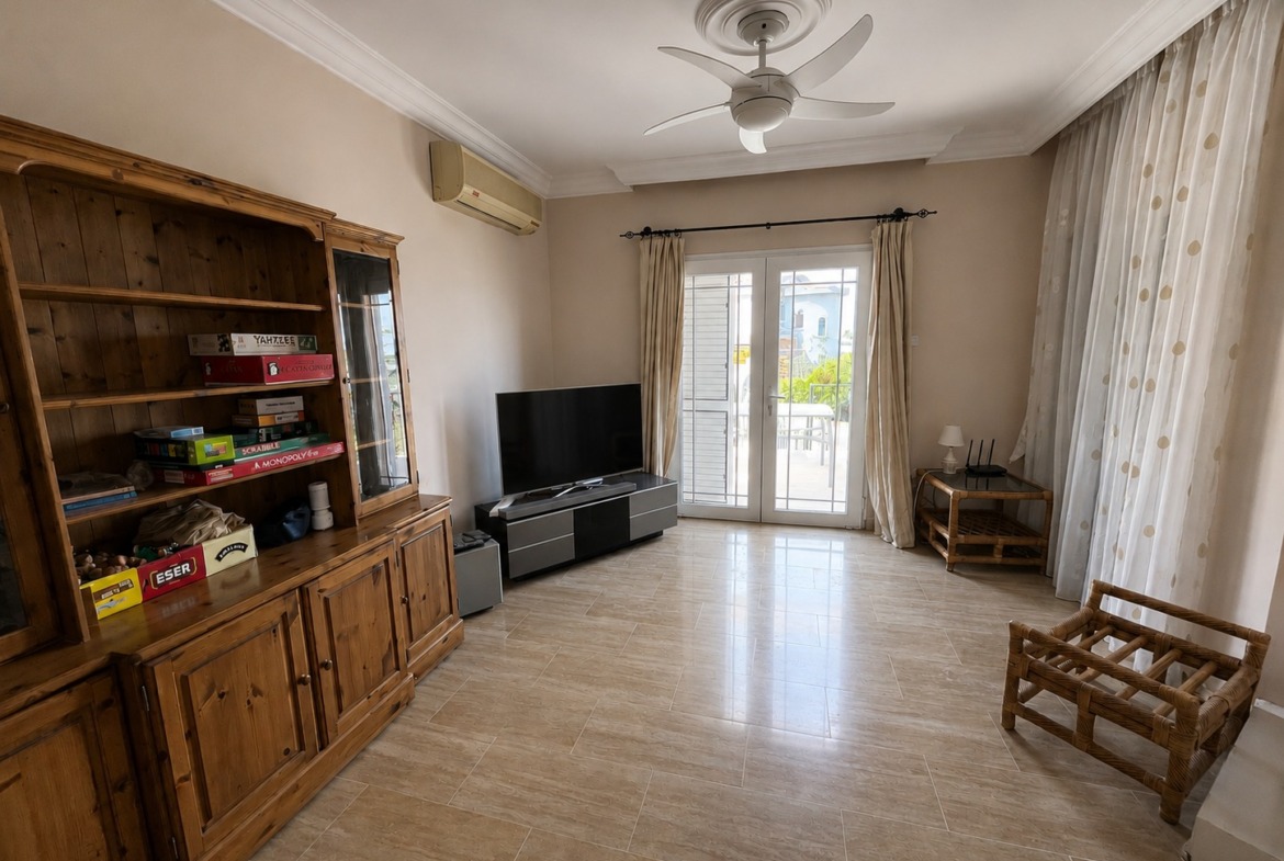 Beautiful 3 Bedroom Villa With A Private Pool Set In 1364 m²