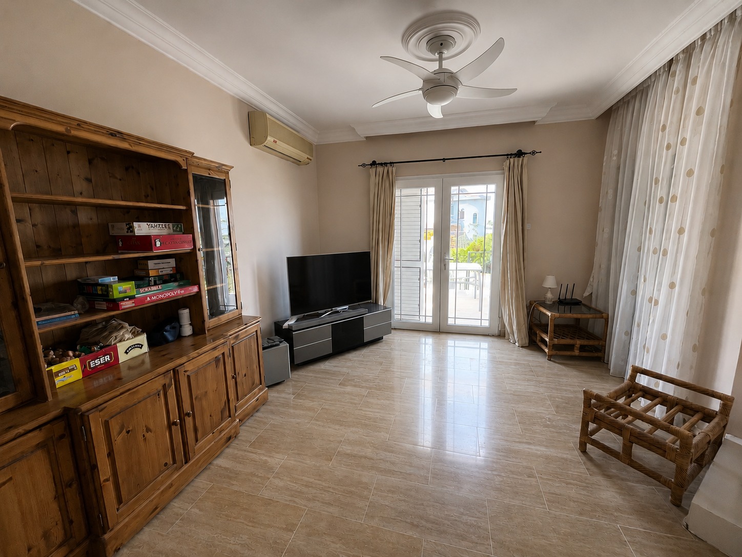 Beautiful 3 Bedroom Villa With A Private Pool Set In 1364 m²
