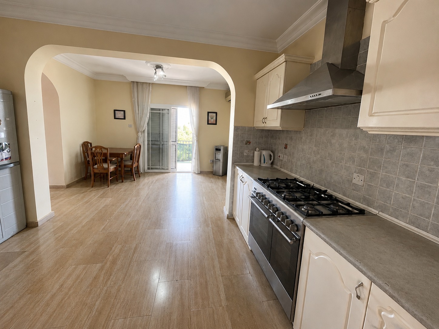 Beautiful 3 Bedroom Villa With A Private Pool Set In 1364 m²