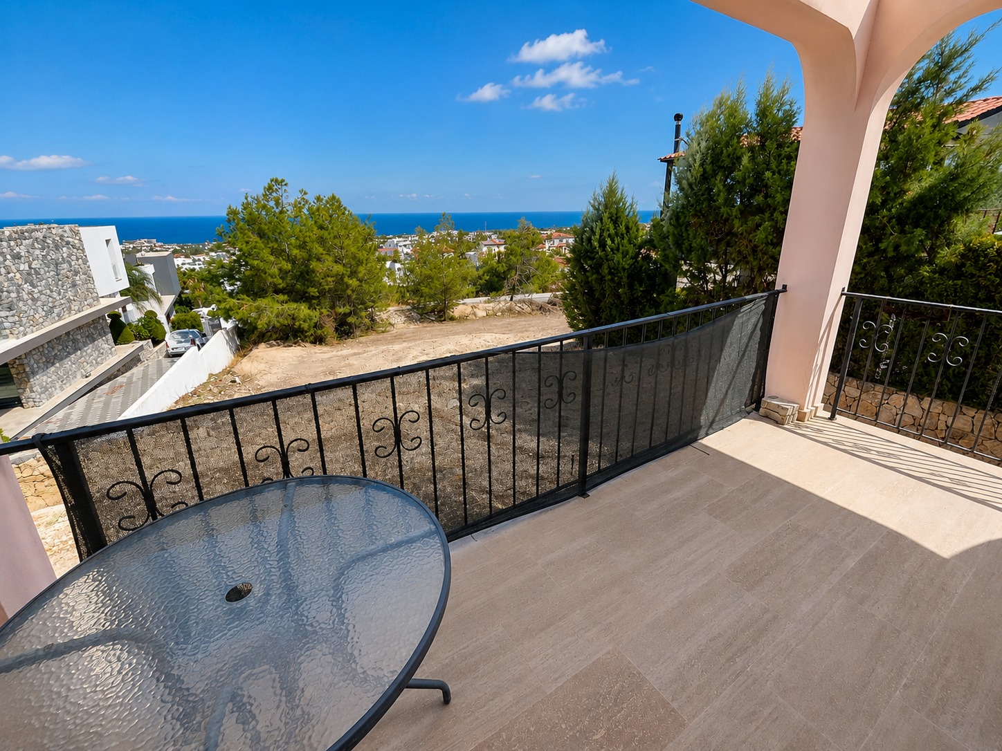 Beautiful 3 Bedroom Villa With A Private Pool Set In 1364 m²