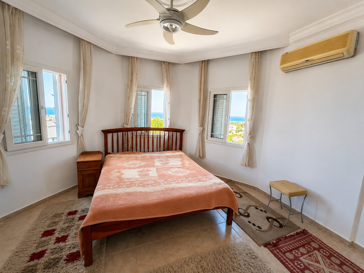 Beautiful 3 Bedroom Villa With A Private Pool Set In 1364 m²