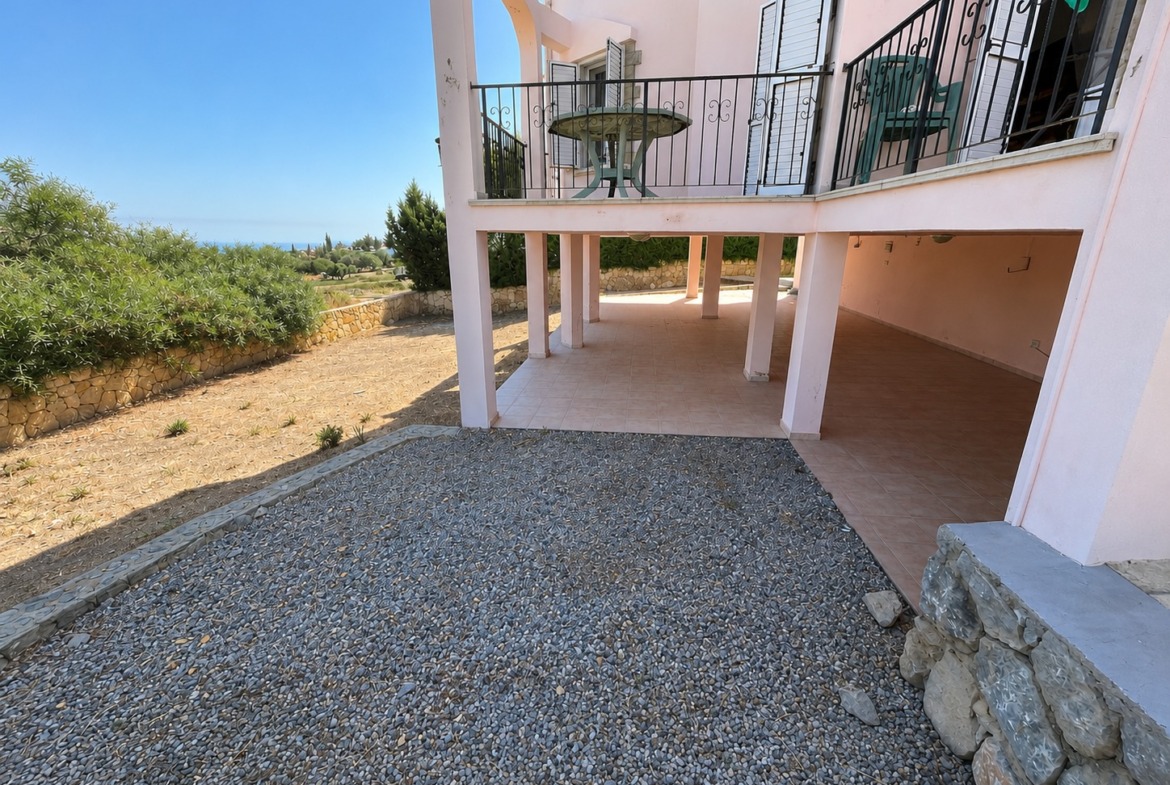 Beautiful 3 Bedroom Villa With A Private Pool Set In 1364 m²
