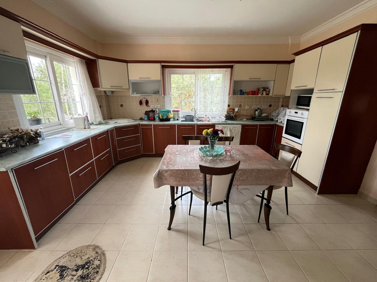 Gorgeous 4-Bedroom Villa On Large 1477 Sqm Turkish Title Plot In Akdeniz