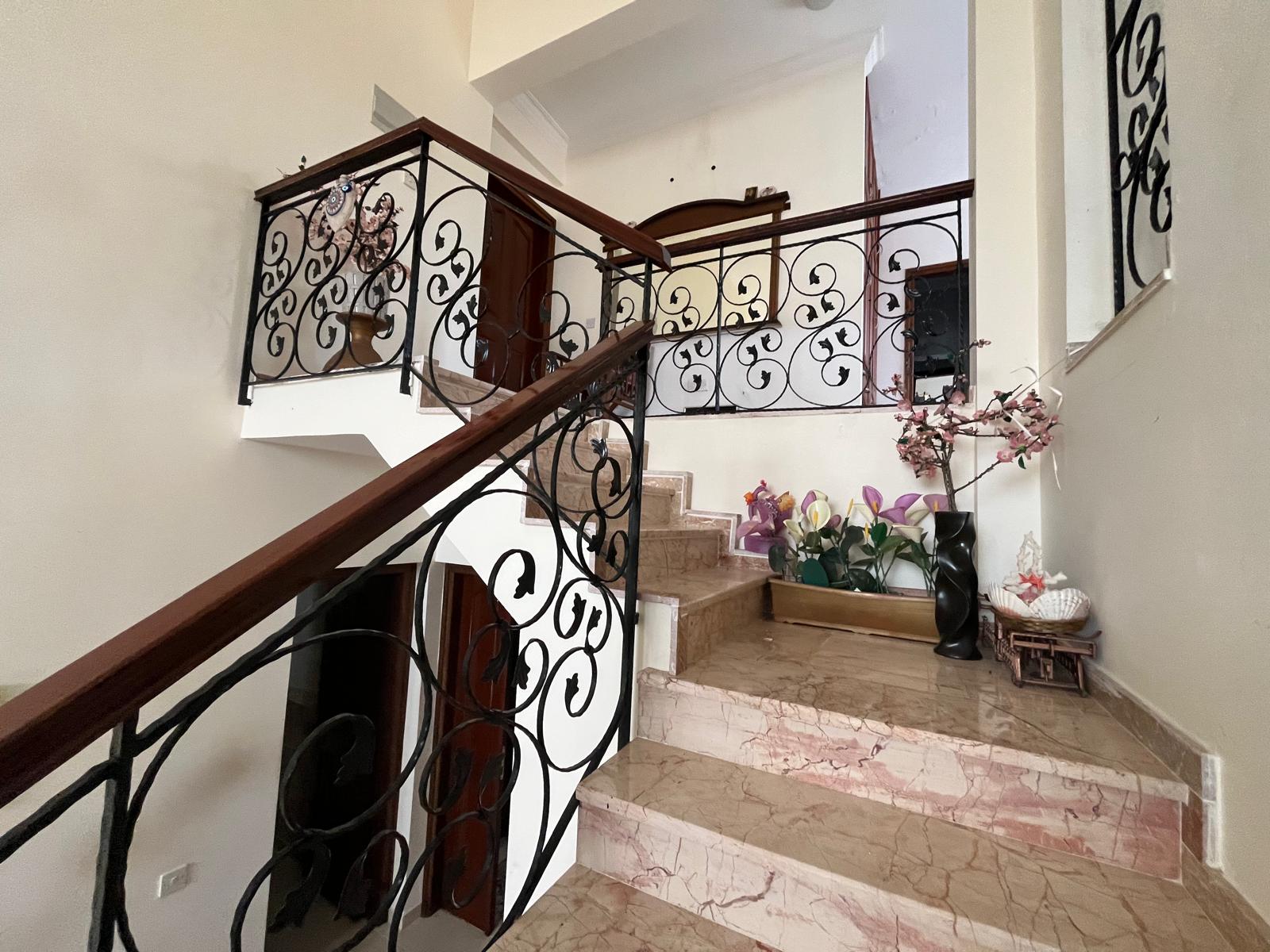 Gorgeous 4-Bedroom Villa On Large 1477 Sqm Turkish Title Plot In Akdeniz