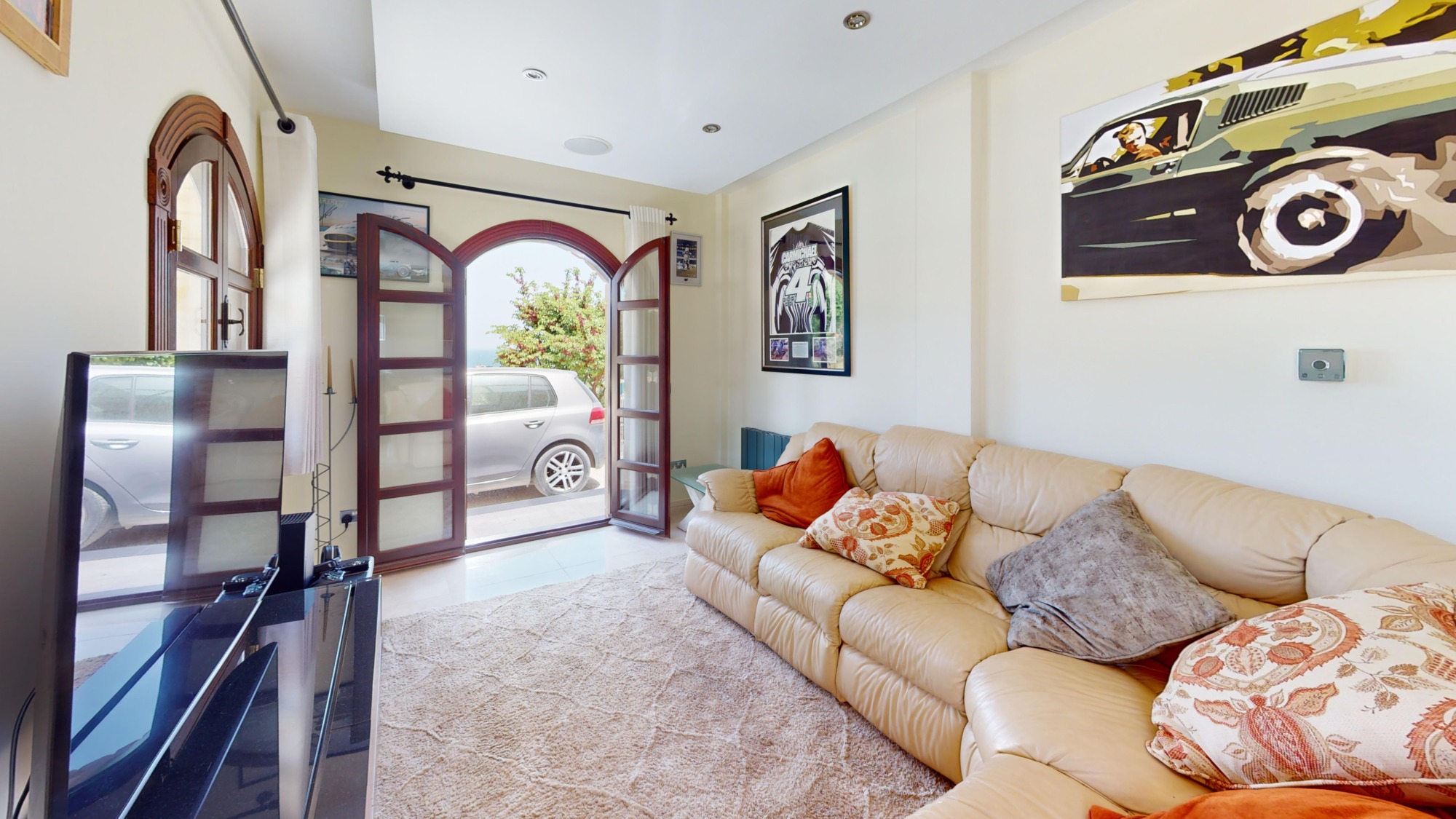 Luxurious 5 Bedroom Villa With Breathtaking Views, Private Pool and Full Solar System Set In 4166 Sqm Of Land