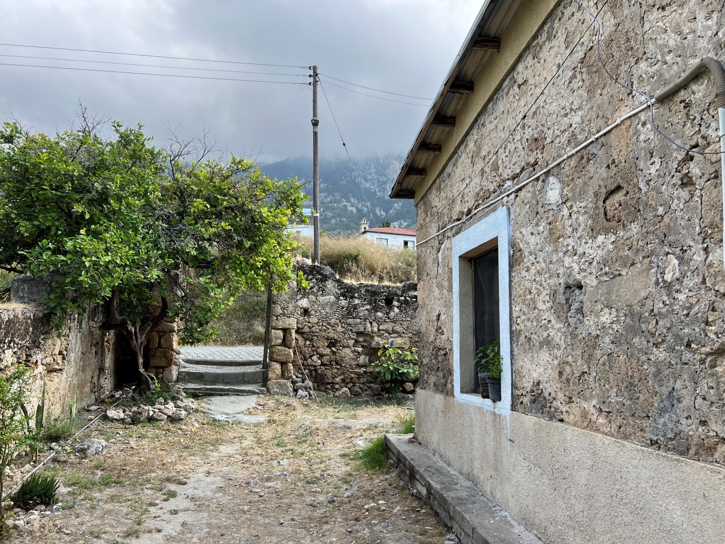 Traditional Stone House With Development Potential In Lapta’s Turkish Quarter