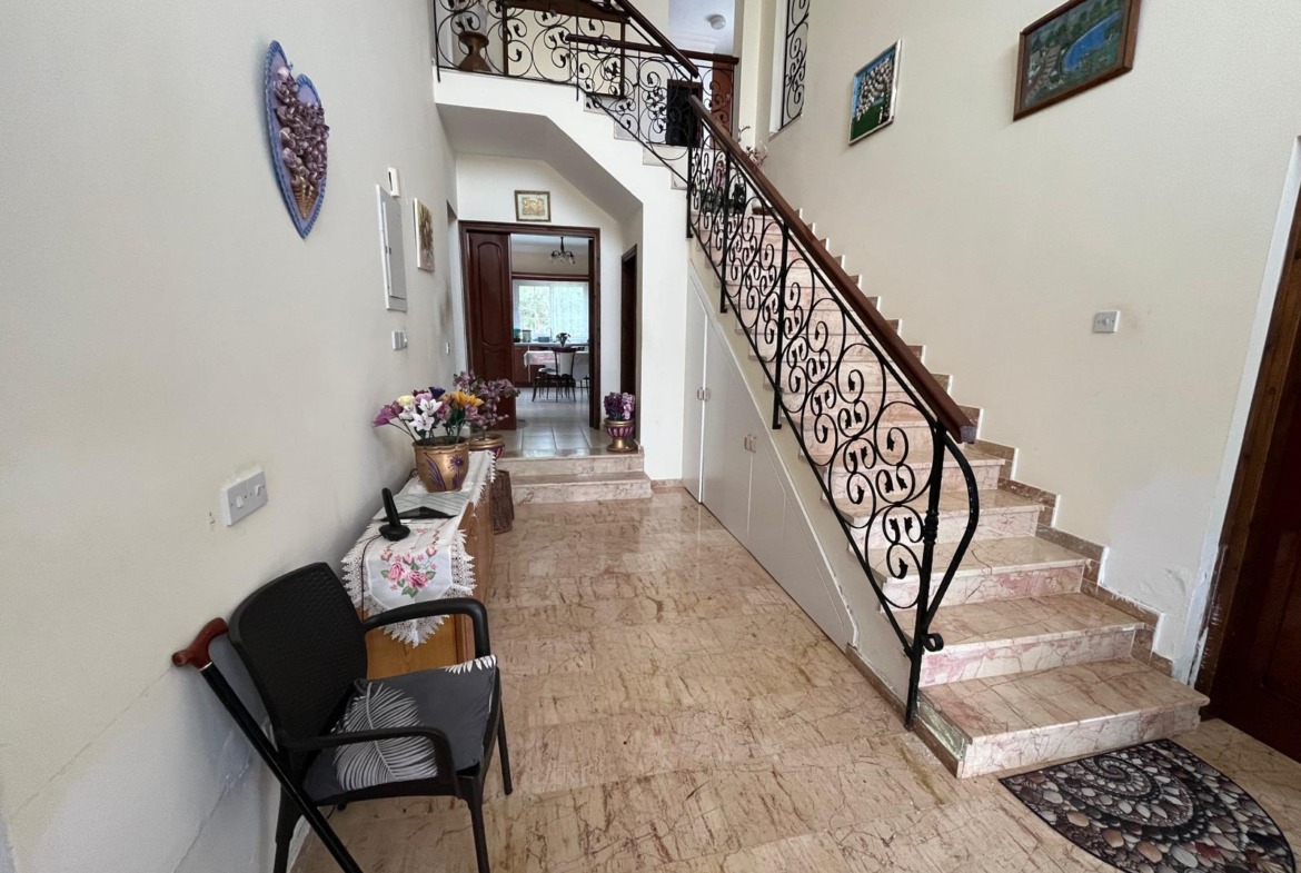 Gorgeous 4-Bedroom Villa On Large 1477 Sqm Turkish Title Plot In Akdeniz