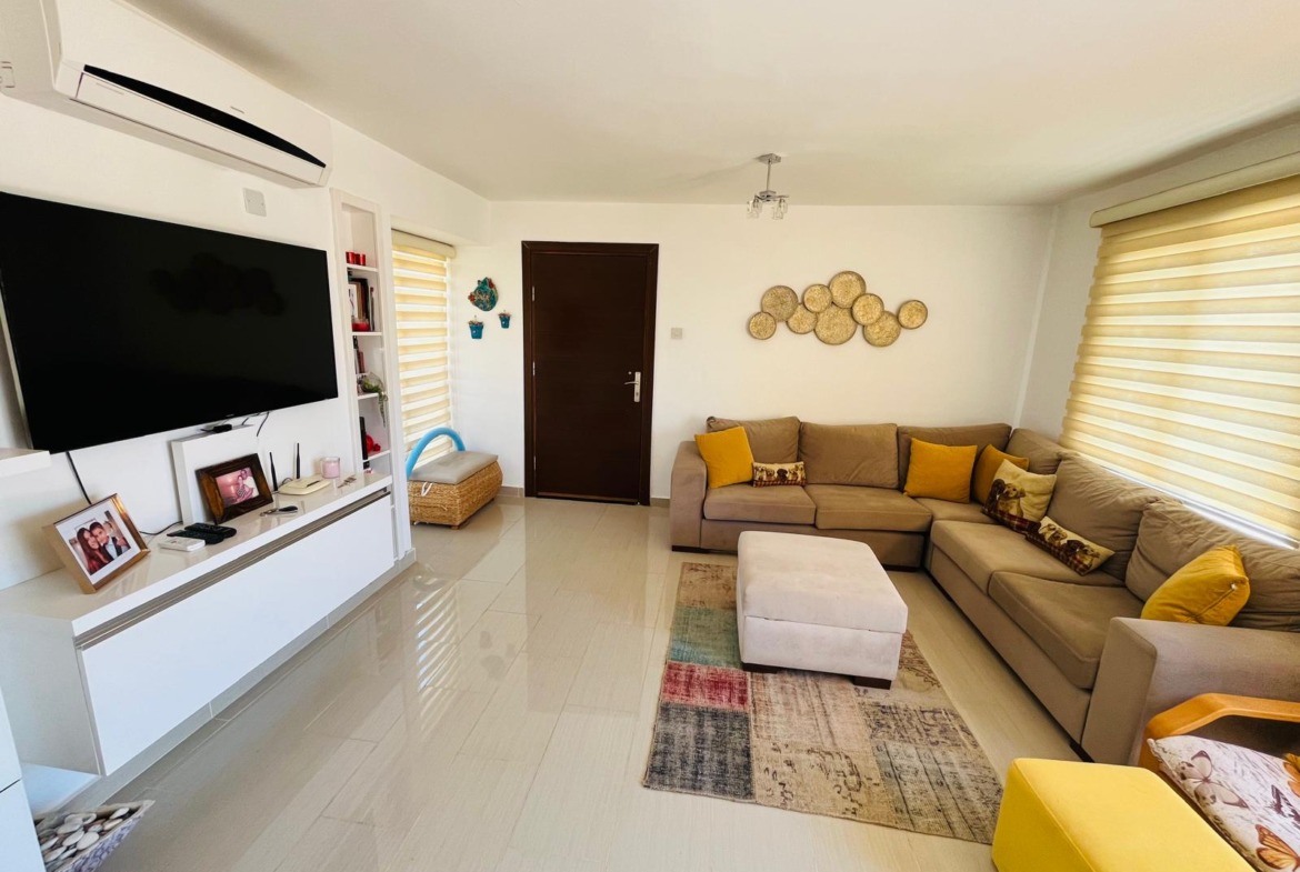 Stunning Two-Bedroom Apartment On The First Floor On The Seaside Of Catalkoy
