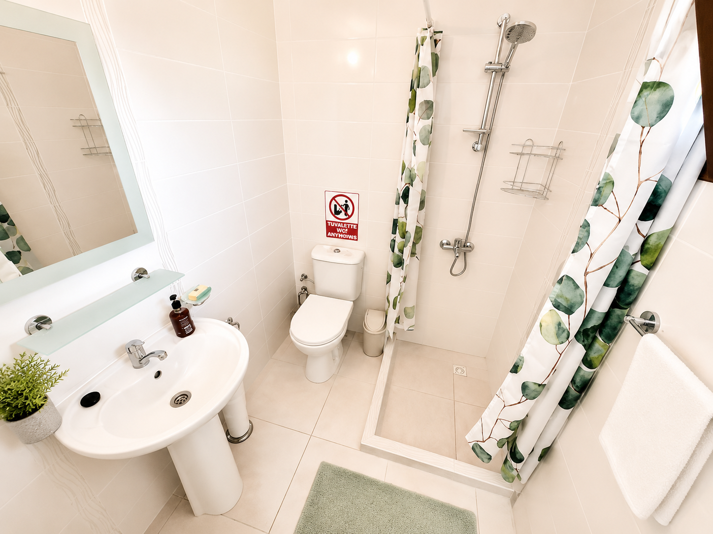 6. Ensuite Bathroom Beautiful Detached 2 Bedroom Mini Villa In Karmi With Stunning Views