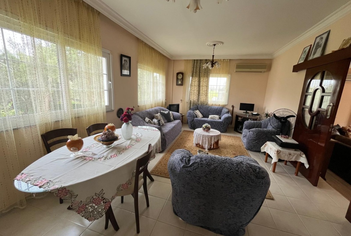 Gorgeous 4-Bedroom Villa On Large 1477 Sqm Turkish Title Plot In Akdeniz