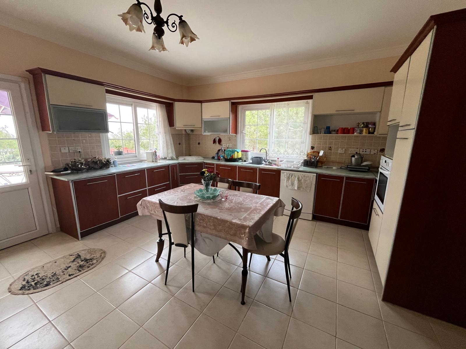 Gorgeous 4-Bedroom Villa On Large 1477 Sqm Turkish Title Plot In Akdeniz
